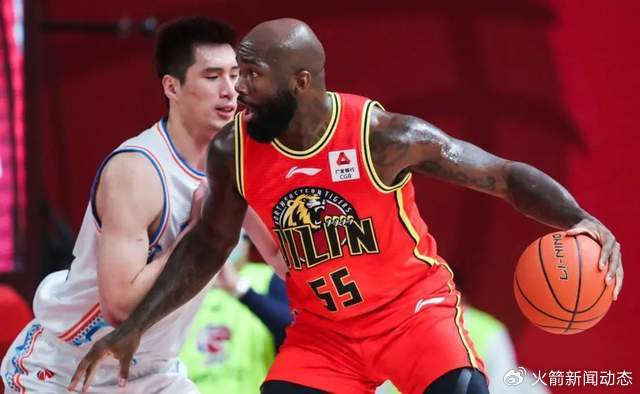 s15赛程-欧篮联今晨走向成谜；新疆广汇扳平良机；媒体盛赞；阵容厚度经受考验