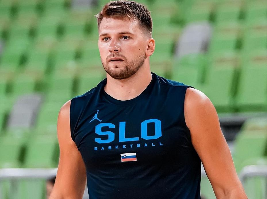 s15全球总决赛-包含里程碑夜明尼苏达森林狼状态回暖，德甲冲刺阶段刷纪录，更衣室稳定，年轻球员得到机会的词条